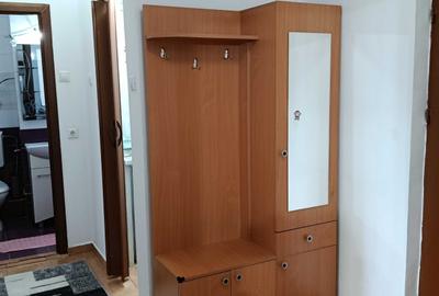 Apartament cu 2 camere decomandat în Torontalului