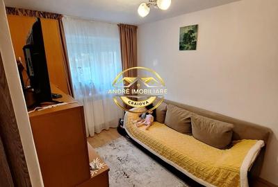 Apartament cu 2 camere semidecomandat în Calea București