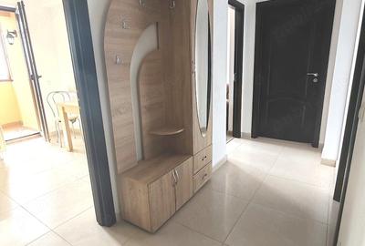 Apartament cu 2 camere decomandat în Prundu