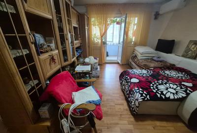 Apartament cu 2 camere decomandat în Alexandru cel Bun