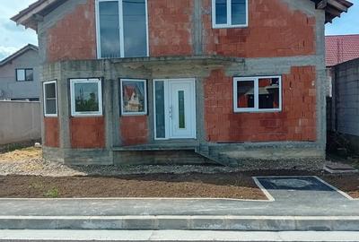 Casă cu 1 camere cu Teren 300 Mp în Palota - 1