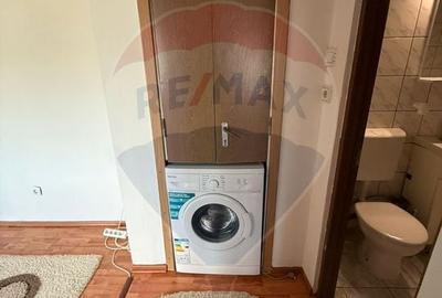 Apartament cu 3 camere decomandat, mobilat în Central - 12