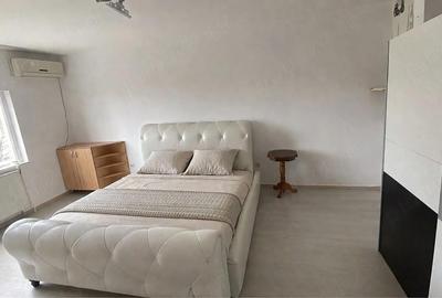 Apartament cu 2 camere decomandat în Torontalului - 4