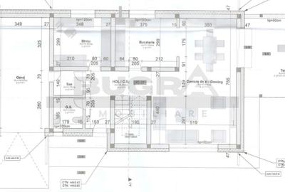 Casă cu 4 camere cu Teren 630 Mp în Central