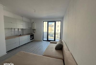 Apartament cu 3 camere în Cetate
