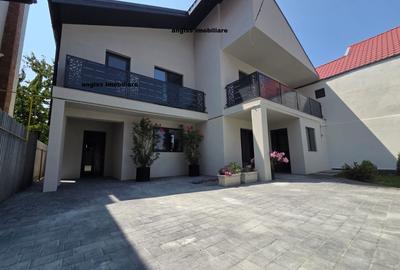 Casă cu 7 camere cu Teren 300 Mp în Exterior Sud