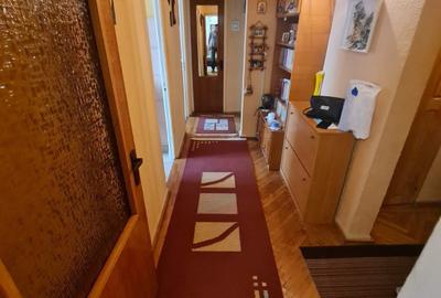 Apartament cu 2 camere decomandat în Central - 3