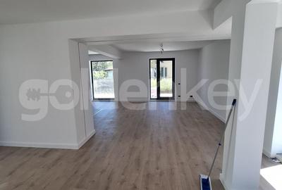 Casă cu 5 camere cu Teren 342 Mp în Pipera - 2
