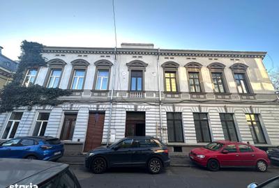 Apartament cu 3 camere în Eminescu