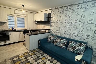 Apartament cu 2 camere în Apărătorii Patriei