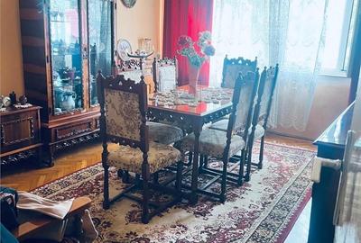 Apartament cu 2 camere decomandat în Circumvalațiunii