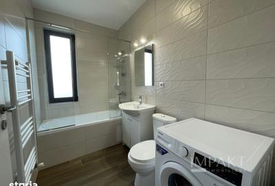 Casă cu 4 camere cu Teren 440 Mp în Iris