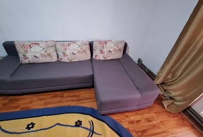 Apartament cu 2 camere semidecomandat în Micro 11
