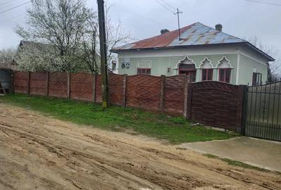 Casă cu 3 camere cu Teren 15 Mp în Gighera - 3