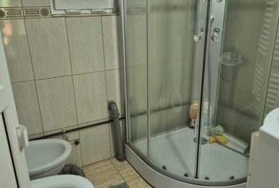 Casă cu 3 camere cu Teren 1132 Mp în Tomești