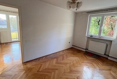 Apartament cu 2 camere nedecomandat în Central