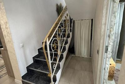 Casă cu 4 camere cu Teren 200 Mp în Central - 12