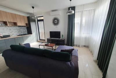 Apartament cu 2 camere decomandat în Central