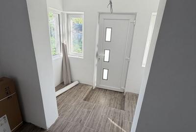 Casă cu 4 camere cu Teren 900 Mp în Vădeni - 3