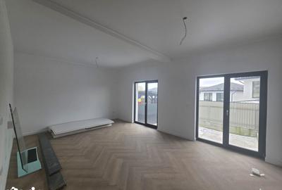Apartament cu 4 camere în Bârnova - 1