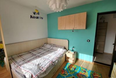 Apartament cu 4 camere decomandat în Calea București - 8