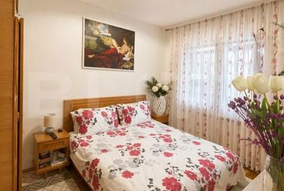 Apartament cu 3 camere în Central - 2