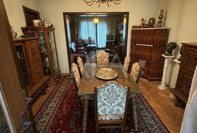 Apartament cu 3 camere decomandat, mobilat în P-ța Victoriei - 2