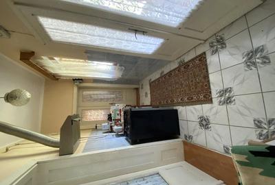 Casă cu 2 camere cu Teren 1742 Mp în Central - 9