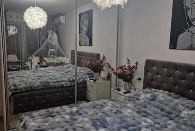 Apartament cu 2 camere decomandat în Tractorul - 1