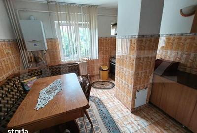 Apartament cu 3 camere decomandat în Rovine - 5