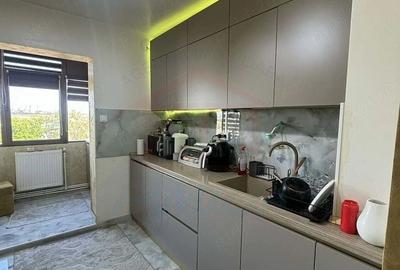 Apartament cu 2 camere decomandat în Micro 20 - 4