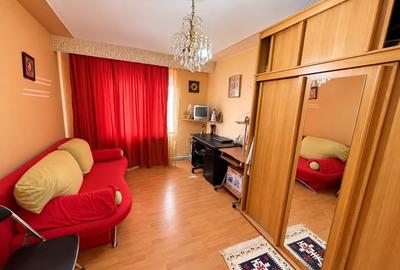 Apartament cu 2 camere decomandat în Ampoi 1