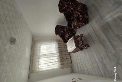 Apartament cu 2 camere decomandat în Remetea Mare - 2
