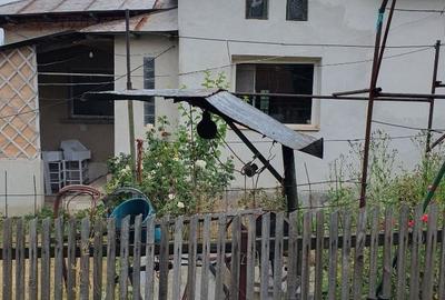 Casă cu 3 camere în Vulpești