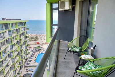 Apartament cu 2 camere semidecomandat, mobilat în Central