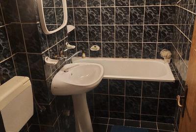 Apartament cu 3 camere semidecomandat în Dacia - 4