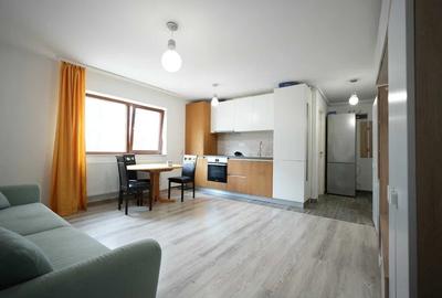 Apartament cu 3 camere semidecomandat, mobilat în Florești