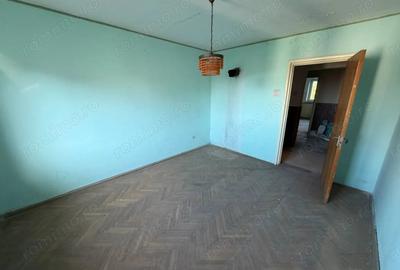 Apartament cu 3 camere decomandat în Central - 3