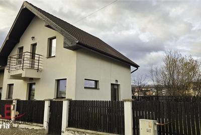 Casă cu 3 camere cu Teren 248 Mp în Unirii - 1