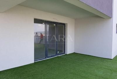 Apartament cu 4 camere decomandat, mobilat în Mărăști