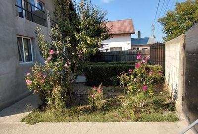 Casă cu 4 camere cu Teren 100 Mp în Ștefăneștii de Jos