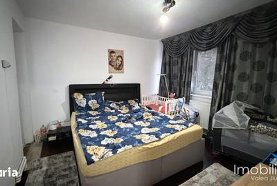 Apartament cu 3 camere în Petros