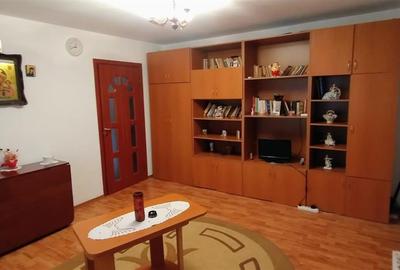 Apartament cu 2 camere semidecomandat, mobilat în Dorobanți
