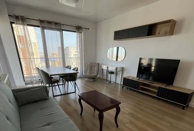 Apartament cu 2 camere decomandat, mobilat în Far