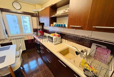 Apartament cu 2 camere decomandat în Victoriei - 2