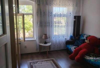 Casă cu 4 camere cu Teren 741 Mp în Podari - 5