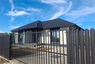Casă cu 3 camere cu Teren 400 Mp în Bucium - 1