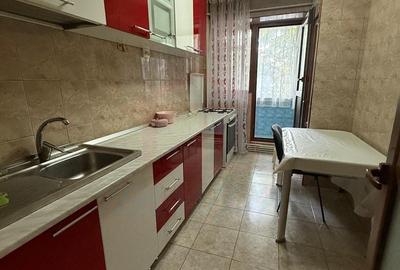 Apartament cu 2 camere decomandat în - 2