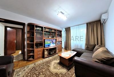 Apartament cu 3 camere semidecomandat în Giulești