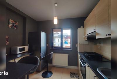 Apartament cu 2 camere decomandat, mobilat în Becaș